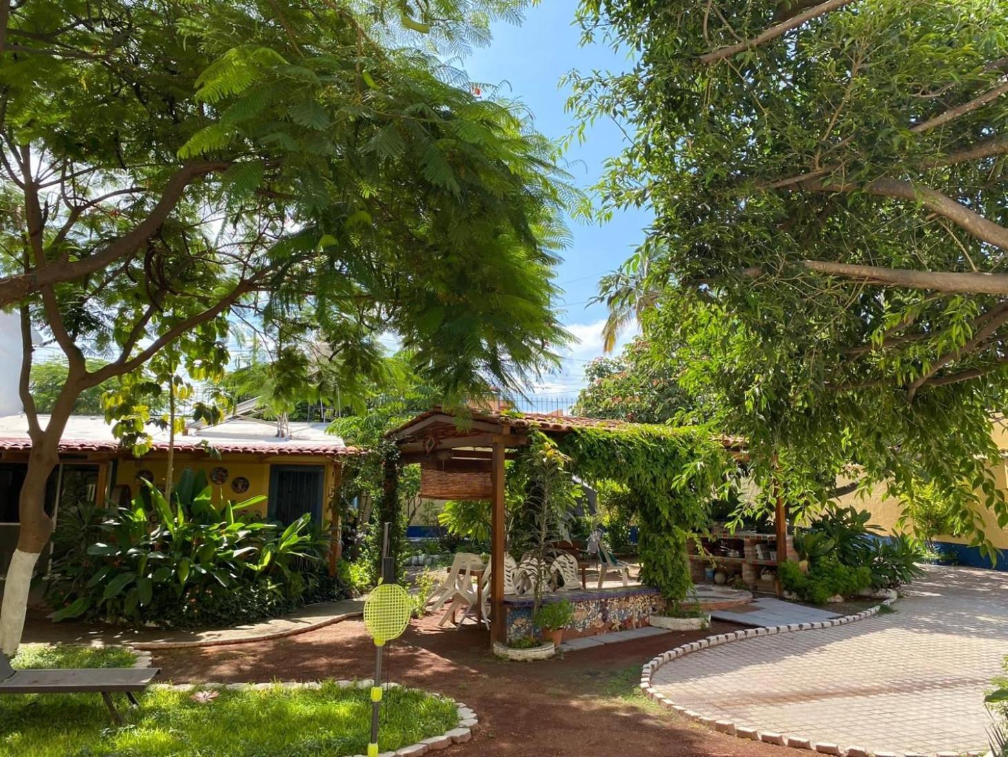 ホテル Casa Vida Bella チャパラ エクステリア 写真